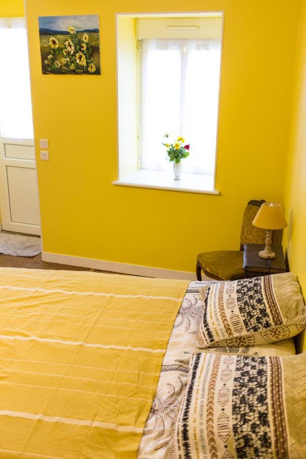 La Tour Cachee Bed and Breakfast Mortain-Bocage Buitenkant foto
