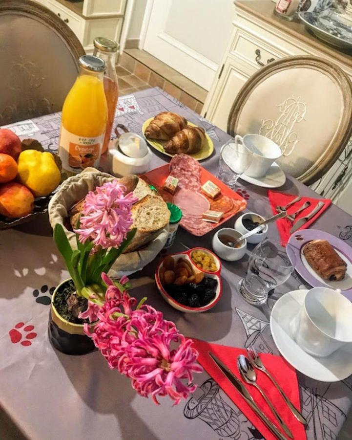La Tour Cachee Bed and Breakfast Mortain-Bocage Buitenkant foto