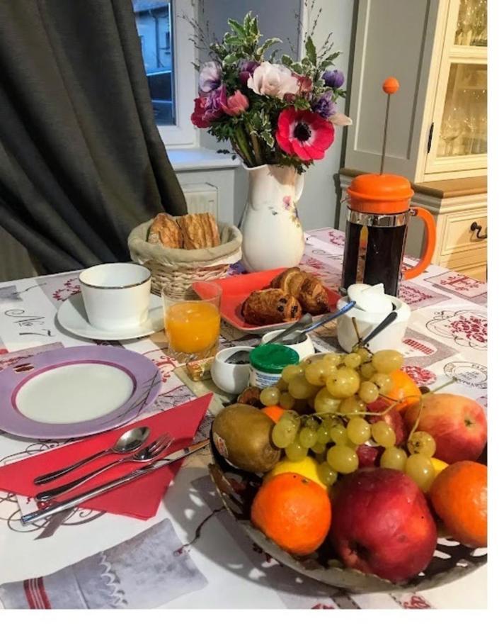 La Tour Cachee Bed and Breakfast Mortain-Bocage Buitenkant foto
