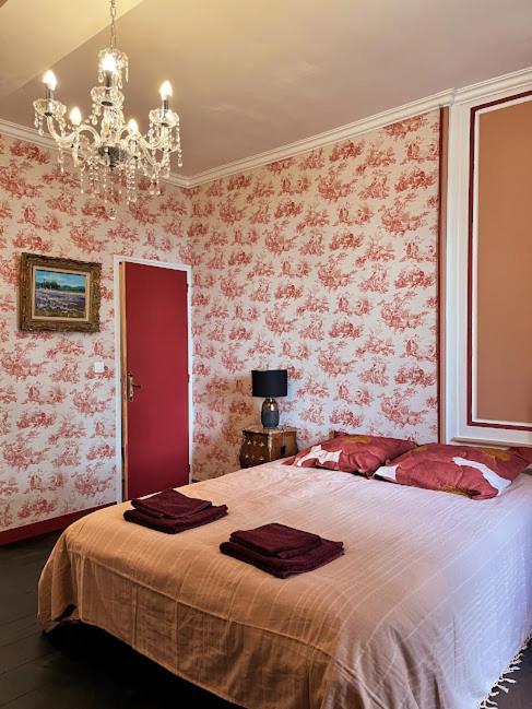 La Tour Cachee Bed and Breakfast Mortain-Bocage Buitenkant foto