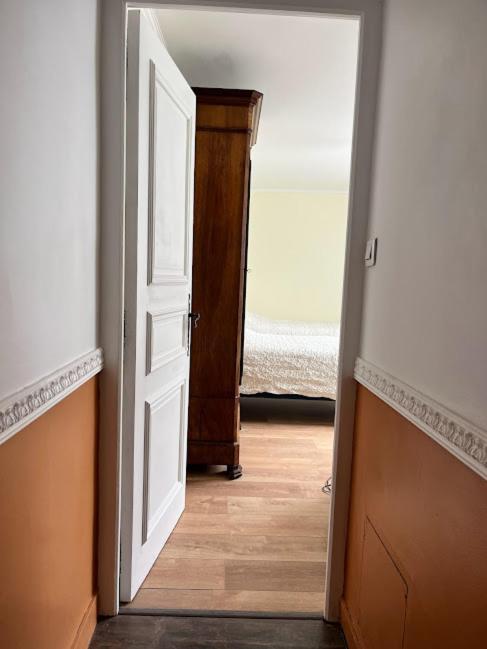 La Tour Cachee Bed and Breakfast Mortain-Bocage Buitenkant foto